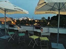 Basic Hotel Doña Manuela