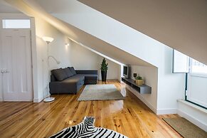 Comfortable and Trendy Lisbon Apartment