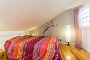 Lisbon Cosy in the Castle Apartment