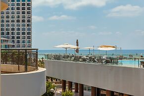 Dream Beach TLV Boutique Hotel