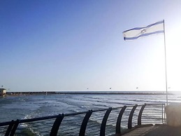 Dream Beach TLV Boutique Hotel