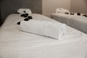 Dream Beach TLV Boutique Hotel