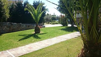 Messinian Blue SeaSide Villa