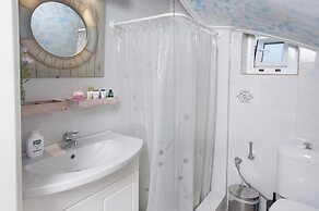 Messinian Blue SeaSide Villa