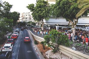 Chic Central TLV 1BR Near the Beach