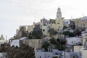 Black Rock Traditional Rooms