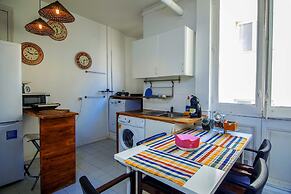 Gran Via Suites The Palmer House