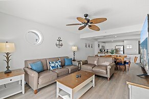 Grand Atlantic by Elliott Beach Rentals