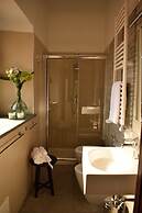 Cento Tarì Guest House