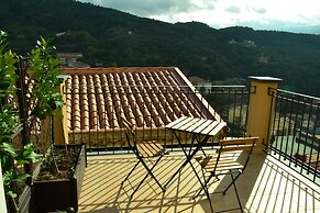Cento Tarì Guest House