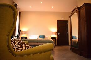 Cento Tarì Guest House