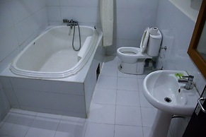 Island Heights Hotel