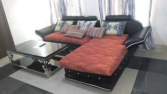 Vic James Apartments