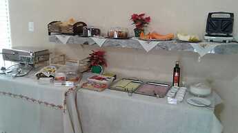 Pousada Recanto Solar dos Passaros