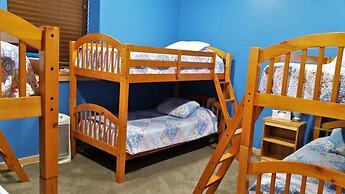 Teton Hostel HideAway