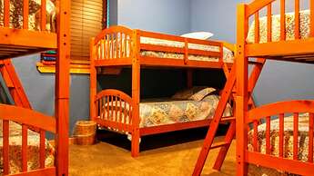 Teton Hostel HideAway