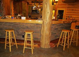 Teton Hostel HideAway