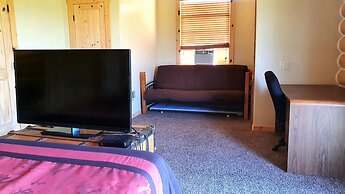 Teton Hostel HideAway