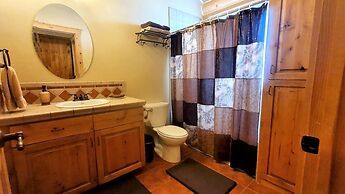 Teton Hostel HideAway