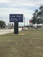 Oak Tree Inn