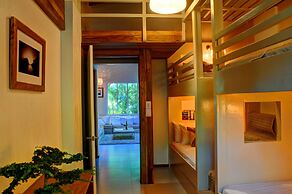 Moana Surf Resort