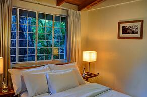 Moana Surf Resort