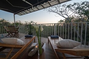 Moana Surf Resort