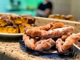 Visk Palace Hotel e Restaurante