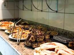 Visk Palace Hotel e Restaurante