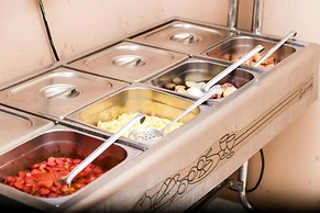 Visk Palace Hotel e Restaurante