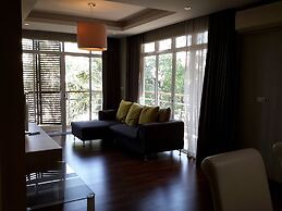 Beachfront Family Penthouse Hua Hin