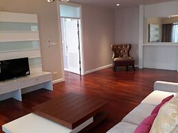 Beachfront Family Penthouse Hua Hin