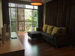 Beachfront Family Penthouse Hua Hin
