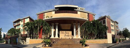 Beachfront Family Penthouse Hua Hin