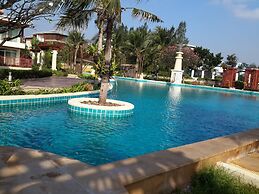 Beachfront Family Penthouse Hua Hin