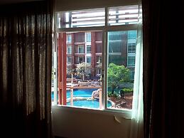 Beachfront Family Penthouse Hua Hin