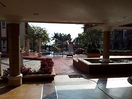 Beachfront Family Penthouse Hua Hin