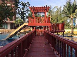 Beachfront Family Penthouse Hua Hin