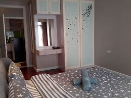 Beachfront Family Penthouse Hua Hin