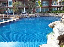 Beachfront Family Penthouse Hua Hin