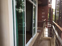 Beachfront Family Penthouse Hua Hin