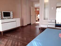 Beachfront Family Penthouse Hua Hin