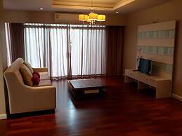 Beachfront Family Penthouse Hua Hin