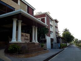 Beachfront Family Penthouse Hua Hin