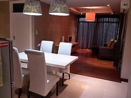 Beachfront Family Penthouse Hua Hin