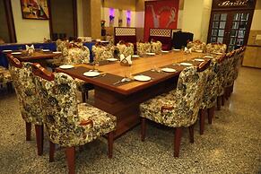 Hotel Yash Regency