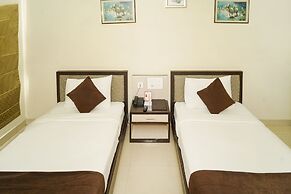 Hotel Yash Regency