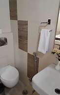 Hotel Yash Regency