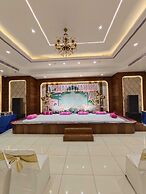 Hotel Yash Regency