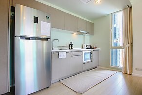 Hua Hin Luxury Beachfront Condo By Mon